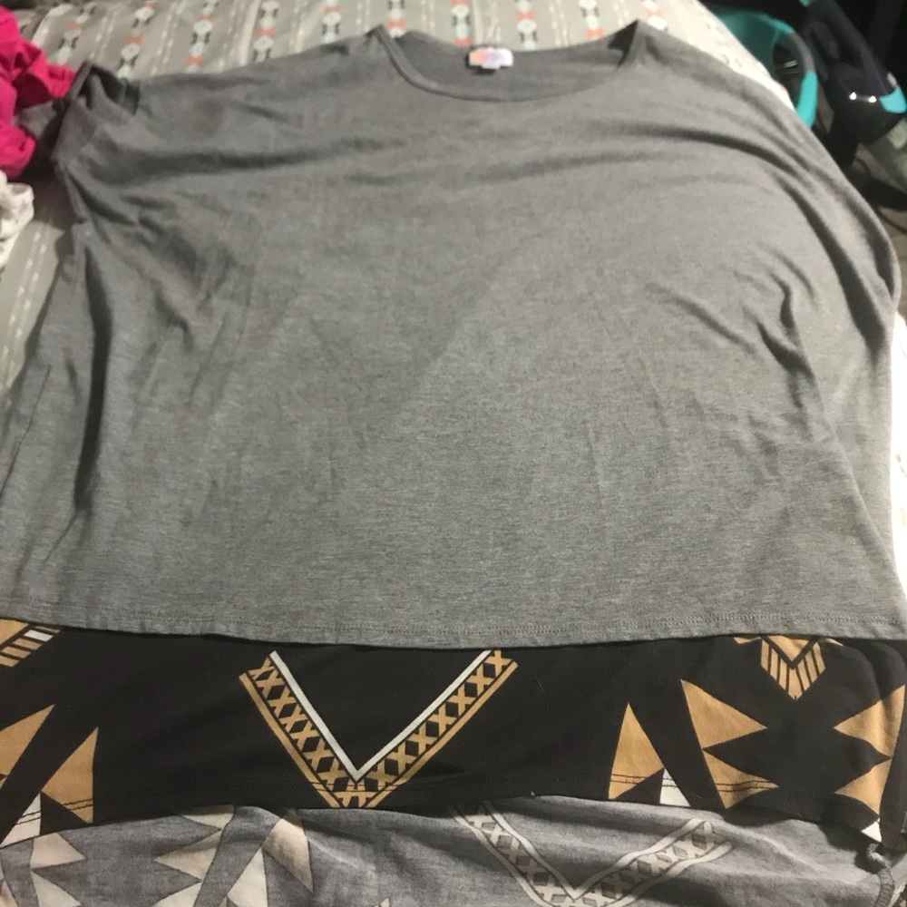 Lularoe shirt